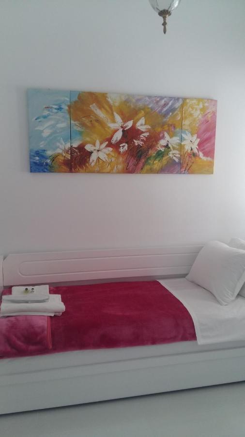 Nn Spata Rooms & Suites Near Athens Airport 외부 사진
